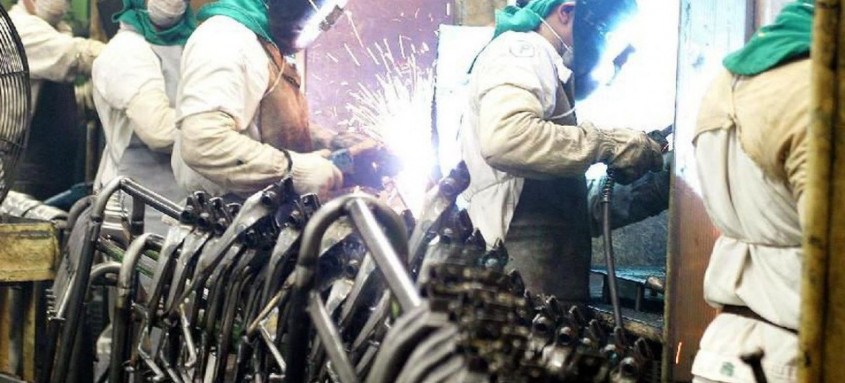 Setor industrial é um dos que apresentou maior fôlego nesta retomada da economia: manutenção, reparação e instalação de máquinas teve destaque - Foto: Divulgação / Agência Brasil Setor industrial é um dos que apresentou maior fôlego nesta retomada da economia: manutenção, reparação e instalação de máquinas teve destaque