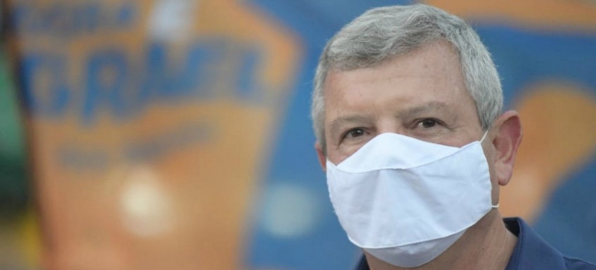Prefeito eleito de Niterói, Axel Grael anunciou ontem em uma rede social que testou positivo para o novo coronavírus - Foto: Divulgação / Leonardo Simplício Prefeito eleito de Niterói, Axel Grael anunciou ontem em uma rede social que testou positivo para o novo coronavírus