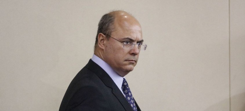 Advogados de Witzel afirmam que a suspensão do prazo para a conclusão do processo de impeachment contraria a Constituição