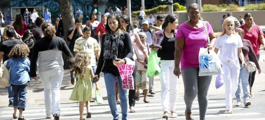 Com a extinção de 47 milhões de empregos de abril a junho a mais do que no mesmo período do ano passado, a América Latina e o Caribe viu a taxa de desocupação aberta (em que as pessoas continuam procurando emprego) passar de 8,9% no segundo trimestre de 2019 para 11% no segundo trimestre deste ano