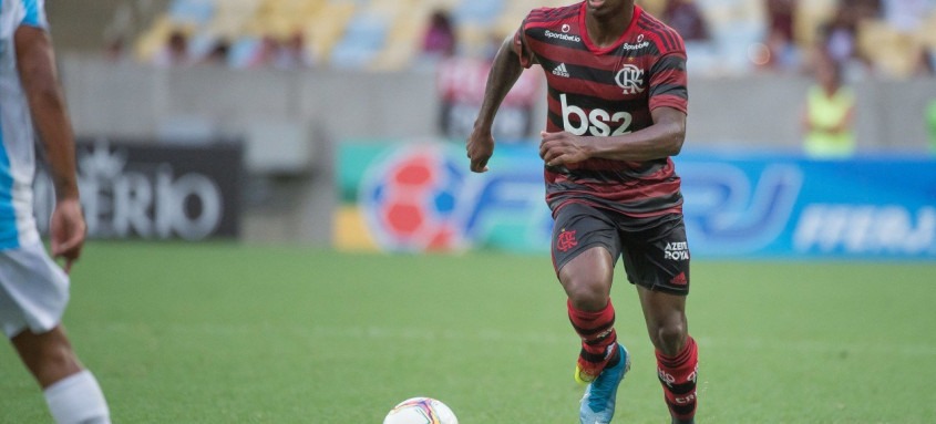 Yuri César teve algumas oportunidades no início do Campeonato Carioca desde ano - Foto: Alexandre Vidal / Flamengo Yuri César teve algumas oportunidades no início do Campeonato Carioca desde ano