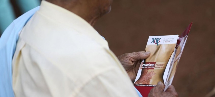 Portadores da doença, que não é contagiosa, sofrem preconceito
- Foto: Marcelo Camargo/Agência Brasil Portadores da doença, que não é contagiosa, sofrem preconceito