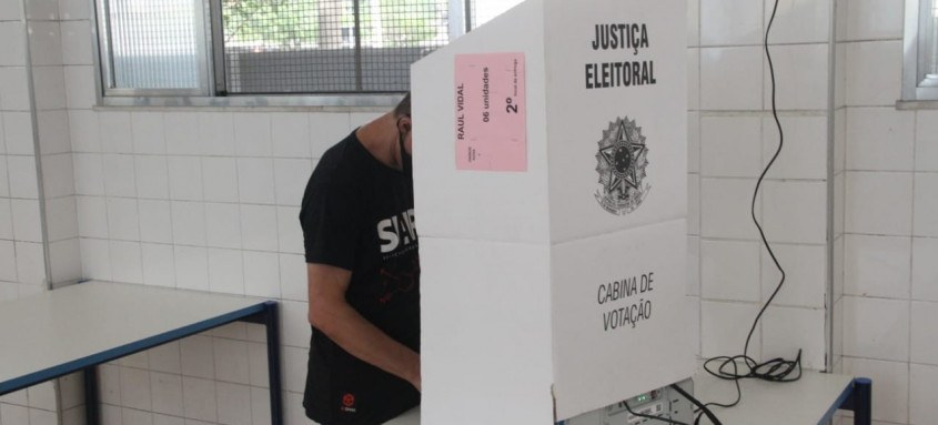 Ao todo foram 431 urnas substituídas em todo o País. O número representa 0,1% do total de urnas eletrônicas
- Foto: Marcelo Feitosa Ao todo foram 431 urnas substituídas em todo o País. O número representa 0,1% do total de urnas eletrônicas