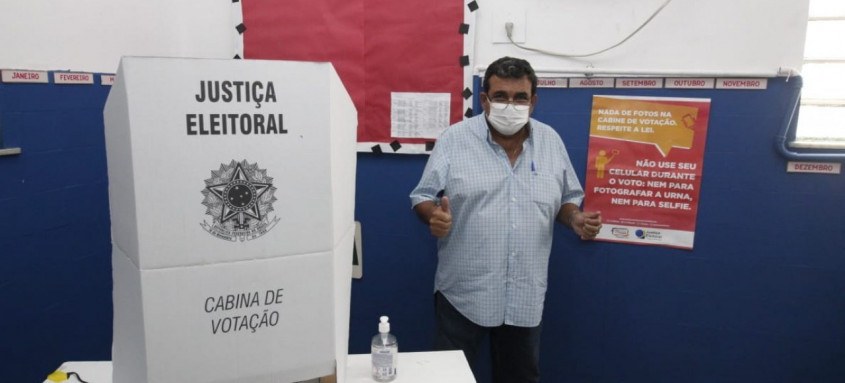 Candidato à reeleição acredita no voto de confiança da população para seguir com o trabalho - Foto: Divulgação Candidato à reeleição acredita no voto de confiança da população para seguir com o trabalho