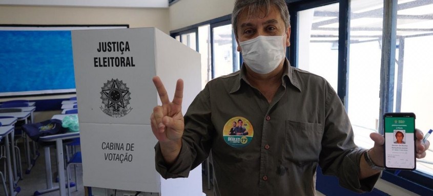 Candidato disse que ficará em casa com familiares aguardando o resultado da apuração - Foto: Divulgação Candidato disse que ficará em casa com familiares aguardando o resultado da apuração