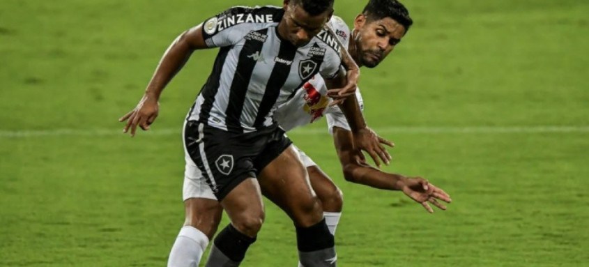 O Botafogo lutou, mas não conseguiu vencer a equipe paulista