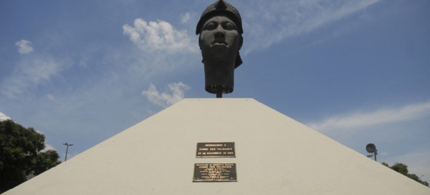 Serão quatro dias de evento com exposição, palestras, música, dança e homenagens a servidores
- Foto: Divulgação Serão quatro dias de evento com exposição, palestras, música, dança e homenagens a servidores