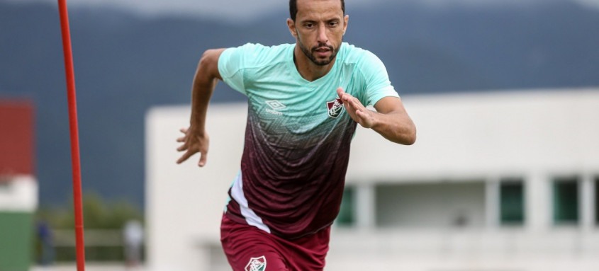 Com contrato até o final do ano, Nenê vem perdendo espaço no time do Fluminense - Foto: Lucas Merçon / Fluminense Com contrato até o final do ano, Nenê vem perdendo espaço no time do Fluminense