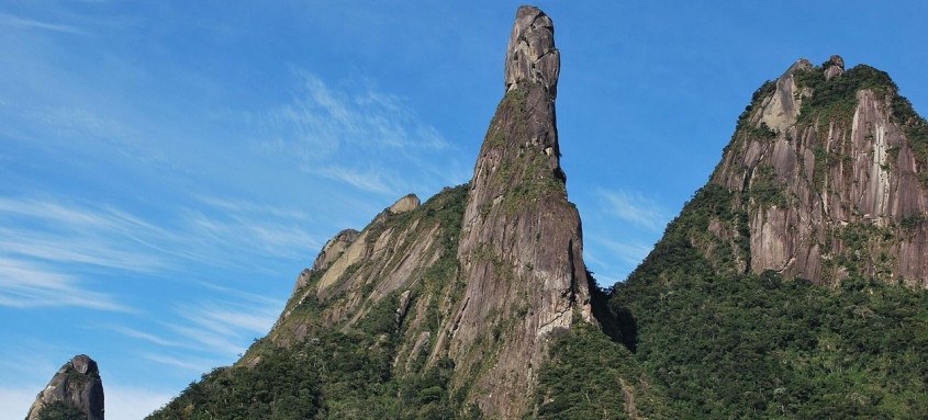 Dedo de Deus, um dos principais pontos turísticos da cidade de Teresópolis