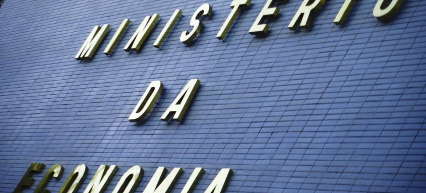 Fachada do Ministério da economia na Esplanada dos Ministérios - Foto: Marcello Casal JrAgência Brasil Fachada do Ministério da economia na Esplanada dos Ministérios