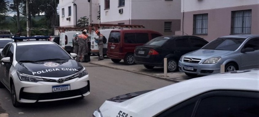 Os bandidos ainda cobravam R$ 70,00 pela energia de todos os moradores por mês - Foto: Divulgação/Polícia Civil Os bandidos ainda cobravam R$ 70,00 pela energia de todos os moradores por mês