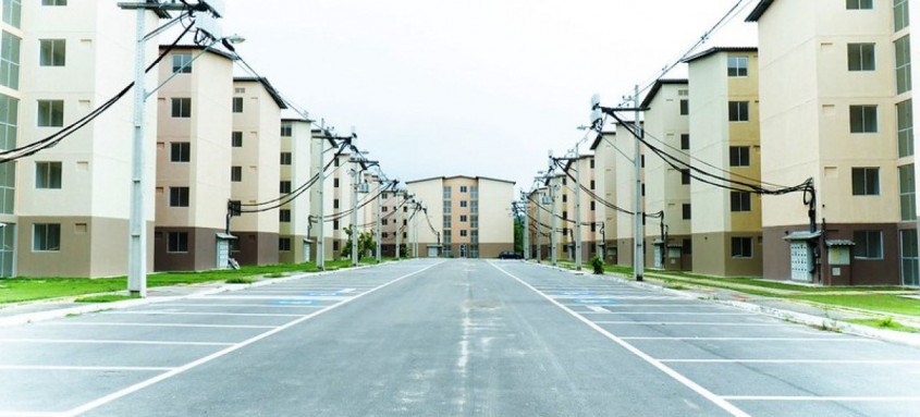 A Secretaria Municipal de Habitação e Políticas Sociais realizou todos os trâmites burocráticos junto ao Banco do Brasil, responsável pelos financiamentos e a Direcional, construtora do empreendimento Viver Melhor Itaboraí - Foto: Divulgação A Secretaria Municipal de Habitação e Políticas Sociais realizou todos os trâmites burocráticos junto ao Banco do Brasil, responsável pelos financiamentos e a Direcional, construtora do empreendimento Viver Melhor Itaboraí