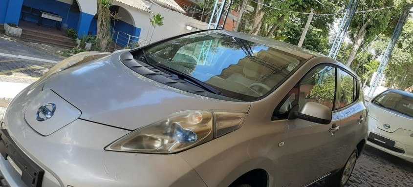 Nissan doa carros elétricos para a Faetec