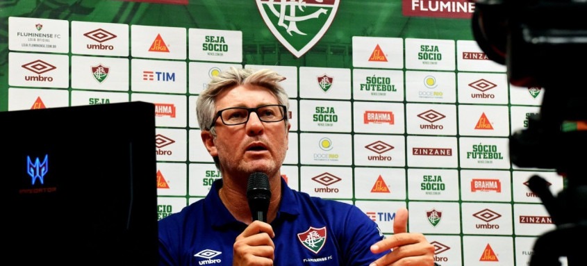 Odair Hellmann acha normal a oscilação da equipe no Campeonato Brasileiro
