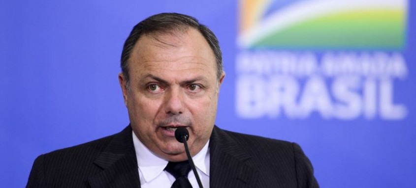 O ministro da Saúde, Eduardo Pazuello, participou ontem de audiência pública em Comissão Mista do Congresso - Foto: Marcelo Camargo/Agência Brasil O ministro da Saúde, Eduardo Pazuello, participou ontem de audiência pública em Comissão Mista do Congresso