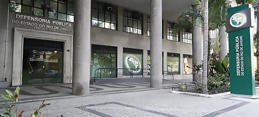 Medida temporária visa preservar a saúde das equipes da instituição e de toda a população que pode solicitar assistência jurídica gratuita a distância
- Foto: Divulgação Medida temporária visa preservar a saúde das equipes da instituição e de toda a população que pode solicitar assistência jurídica gratuita a distância