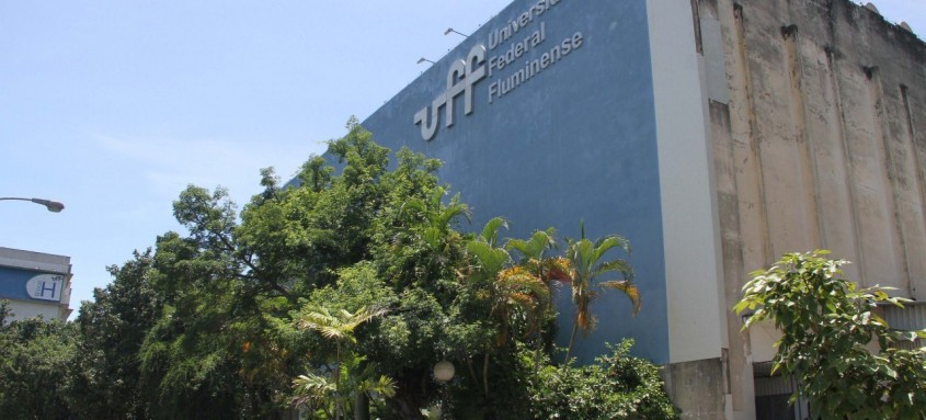 Campus e reitoria: o maior desafio é manter as atividades essenciais no contexto de restrição orçamentária e de diminuição da mobilidade. Contudo, a consolidação da instituição ao longo de seis décadas é o maior legado desta jovem senhora - Foto: Marcelo Feitosa Campus e reitoria: o maior desafio é manter as atividades essenciais no contexto de restrição orçamentária e de diminuição da mobilidade. Contudo, a consolidação da instituição ao longo de seis décadas é o maior legado desta jovem senhora