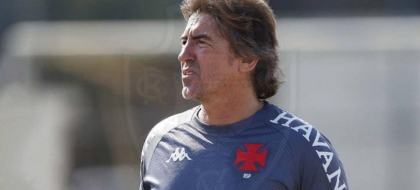 Contratado em meados de outubro, Ricardo Sá Pinto vem enfrentando diversos problemas no Vasco - Foto: Rafael Ribeiro / Vasco Contratado em meados de outubro, Ricardo Sá Pinto vem enfrentando diversos problemas no Vasco