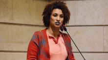 A vereadora do Rio de Janeiro Marielle Franco, ao lado do motorista Anderson Gomes, foi assassinada em março de 2018 na capital fluminense Arquivo