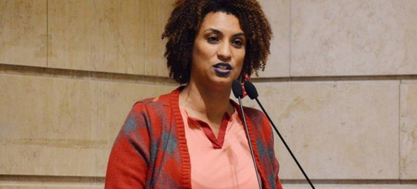 A vereadora do Rio de Janeiro Marielle Franco, ao lado do motorista Anderson Gomes, foi assassinada em março de 2018 na capital fluminense