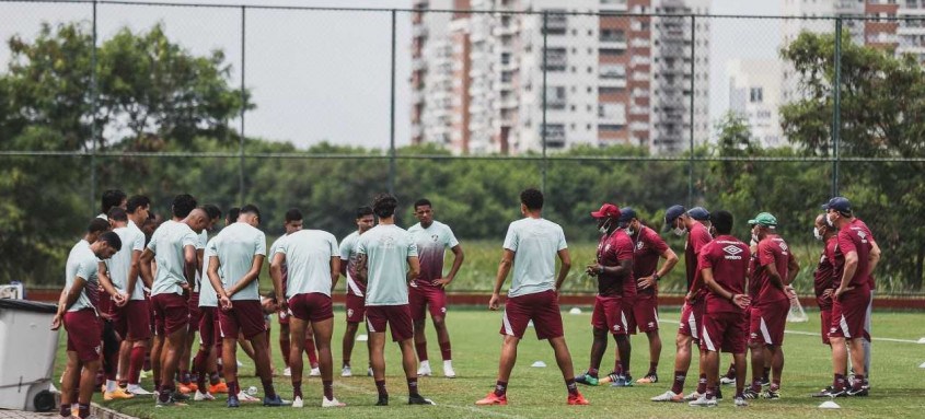 Jogadores do Fluminense se preparam para o próximo desafio do time no Campeonato Brasileiro