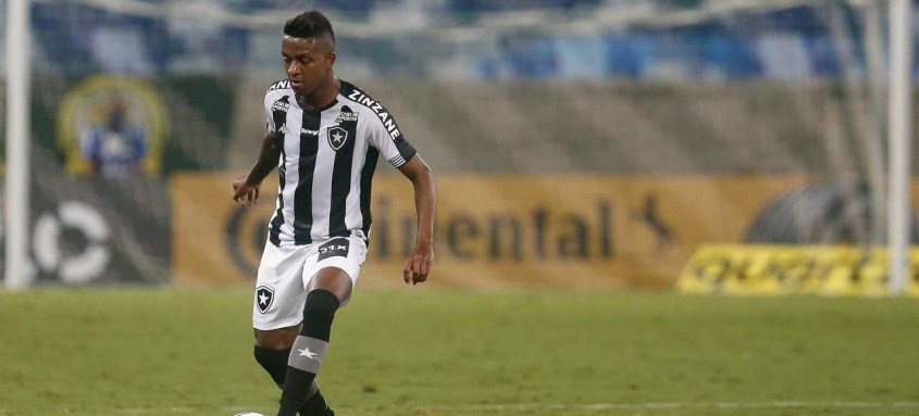 Kelvin terá sua situação no Botafogo definida pelo técnico Eduardo Barroca 