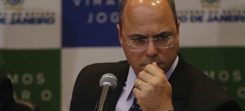 Investigação pede que Wilson Witzel e outros acusados paguem indenização