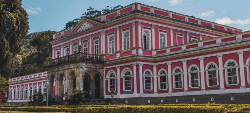 A determinação se deu por conta do alto risco de contágio da Covid-19 e da falta de leitos de UTI - Foto: Mauro Lima A determinação se deu por conta do alto risco de contágio da Covid-19 e da falta de leitos de UTI