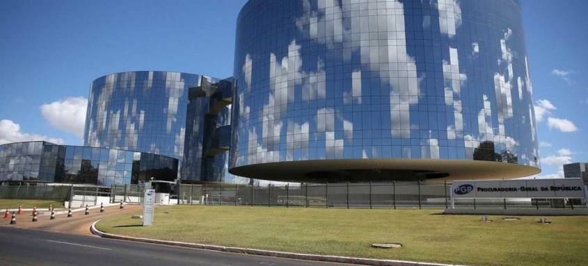 Além de crimes de corrupção, a organização criminosa contava também com a participação de empresários e contadores - Foto: José Cruz/Agência Brasil Além de crimes de corrupção, a organização criminosa contava também com a participação de empresários e contadores
