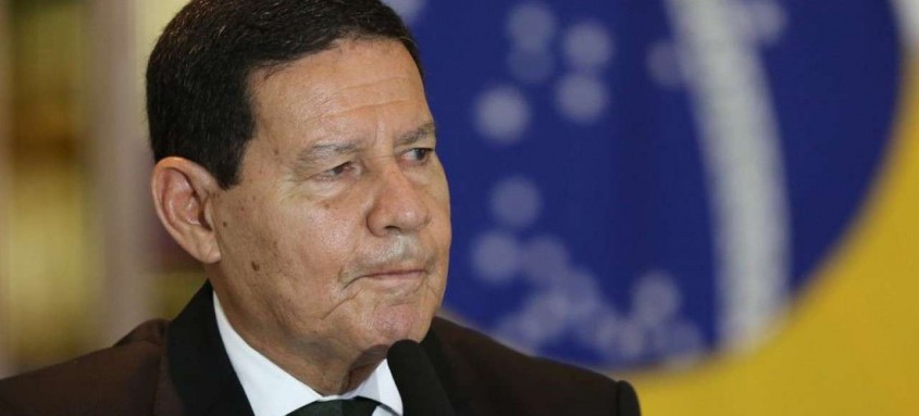 Hamilton Mourão testou positivo para covid-19 no último domingo e desde então está em isolamento no Palácio do Jaburu