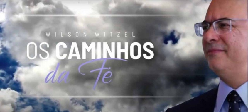 Em seu canal no Youtube: Em seu canal no Youtube: