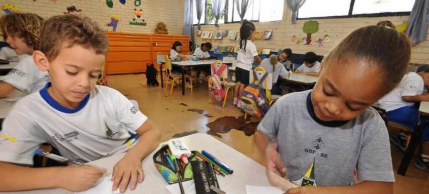 O resultado da pré-inscrição de alunos para o ensino fundamental será divulgado no dia 11 de janeiro - Foto: Arquivo / Agência Brasil O resultado da pré-inscrição de alunos para o ensino fundamental será divulgado no dia 11 de janeiro