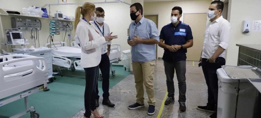 Hospital Ronaldo Gazolla: na primeira semana de trabalho, o prefeito Eduardo Paes abriu 130 leitos para covid-19 