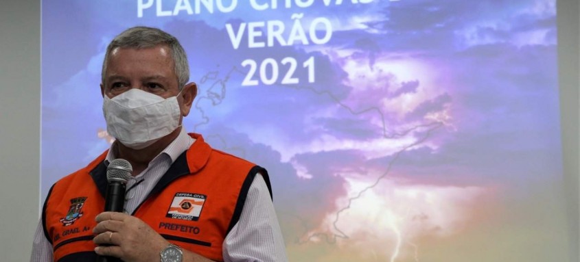 O prefeito de Niterói, Axel Grael, se reuniu com secretários, nesta quinta-feira (7), para falar sobre o Plano de Chuvas de Verão para 2021