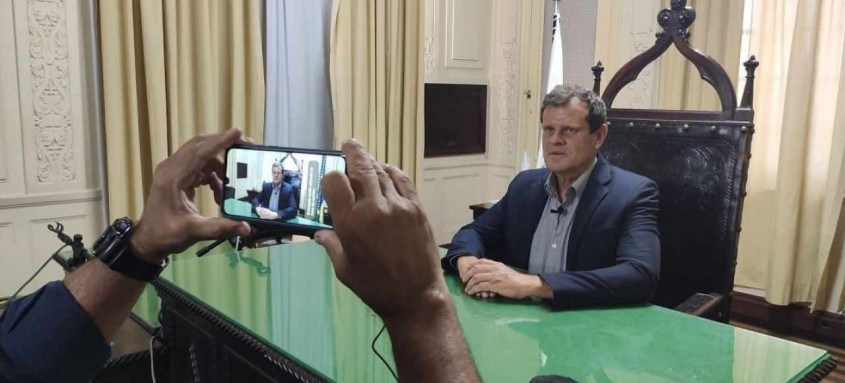 Coronel Salema: emendas do deputado destinaram R$ 300 mil para área de segurança pública do município
- Foto: Divulgação Coronel Salema: emendas do deputado destinaram R$ 300 mil para área de segurança pública do município
