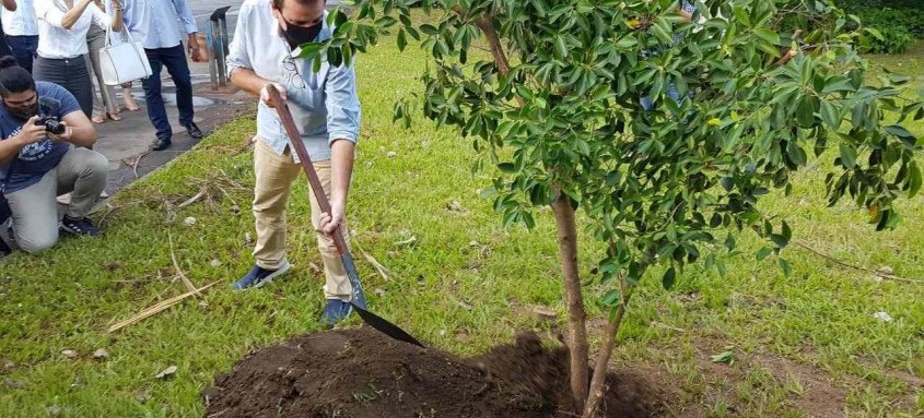 Além disso, outros 38 parques tiveram o horário de funcionamento ampliado