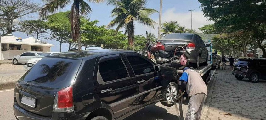 A Secretaria Municipal de Ordem Pública afirma que removeu 614 veículos das praias da cidade no fim de semana
