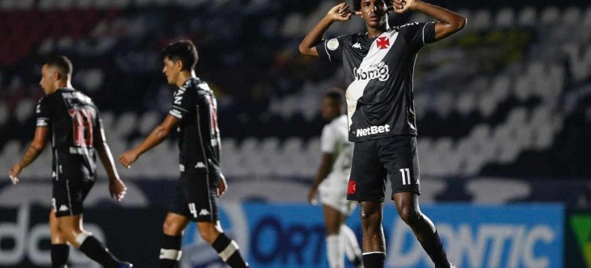 Talles Magno fez uma grande partida contra o Botafogo no último domingo