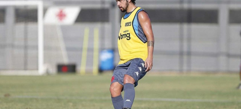Benítez teve sua situação regularizada ontem e está à disposição de Luxemburgo para enfrentar o Coritiba amanhã
- Foto: Rafael Ribeiro / Vasco Benítez teve sua situação regularizada ontem e está à disposição de Luxemburgo para enfrentar o Coritiba amanhã