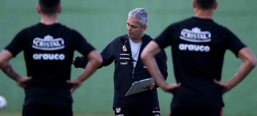 O colombiano Reinaldo Rueda trocou o Flamengo pela seleção chilena no início de 2018 