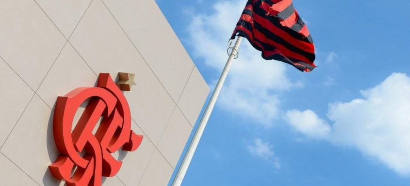 Tragédia segue sendo uma das páginas mais tristes da gloriosa história da equipe rubro-negra. Famílias das vítimas seguem buscando indenizações - Foto: Alexandre Vidal / Flamengo Tragédia segue sendo uma das páginas mais tristes da gloriosa história da equipe rubro-negra. Famílias das vítimas seguem buscando indenizações