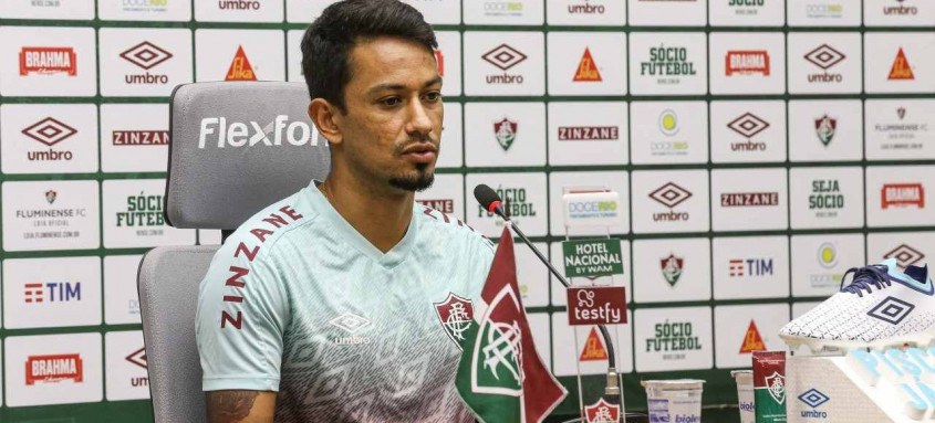 Atacante fez questão de rechaçar qualquer veracidade nos boatos espalhados pelas mídias sociais e torcedores - Foto: Lucas Merçon/FFC Atacante fez questão de rechaçar qualquer veracidade nos boatos espalhados pelas mídias sociais e torcedores