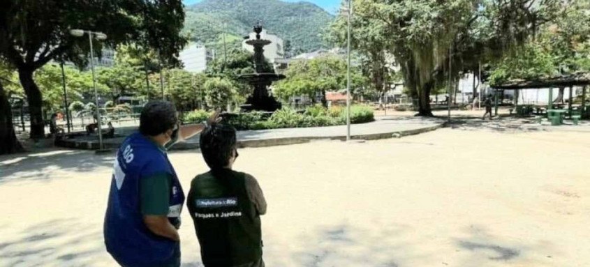 Mutirões nos dois locais são organizados pela Fundação Parques e Jardins e coordenados pelas Subprefeituras da Grande Tijuca e do Centro do Rio