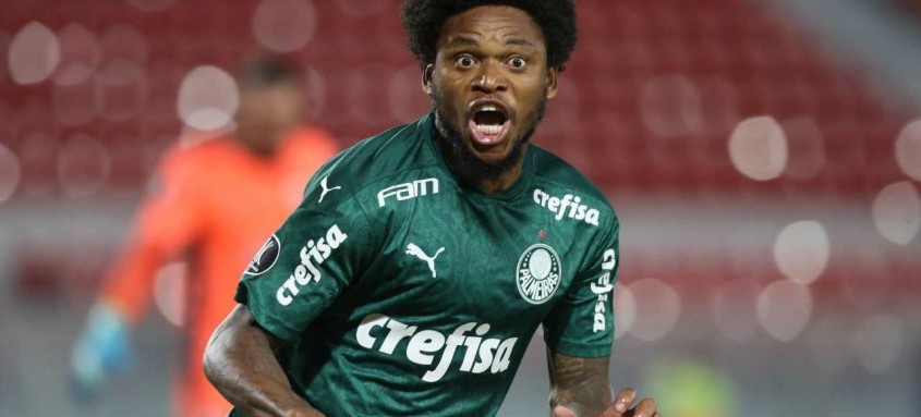 A esperança de gols no Palmeiras é Luiz Adriano, que já marcou cinco vezes na Libertadores