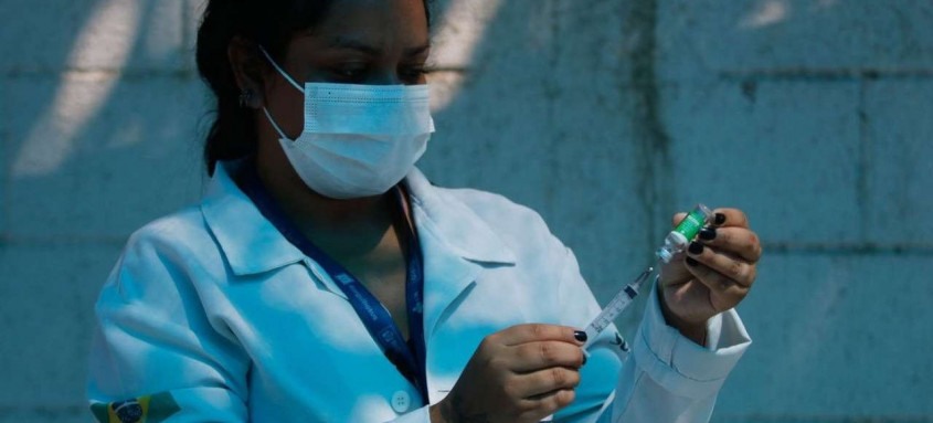 Embora com vacinação, resultado é o segundo maior de toda a pandemia - Foto: Tânia Rêgo/Agência Brasil Embora com vacinação, resultado é o segundo maior de toda a pandemia