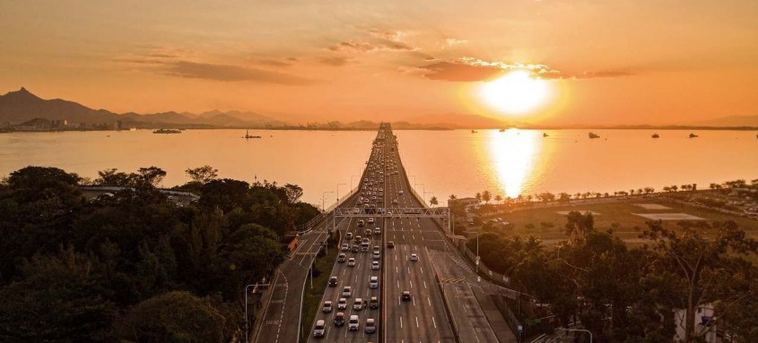 Fotógrafo lança livro com fotos inéditas de pontos importantes de Niterói