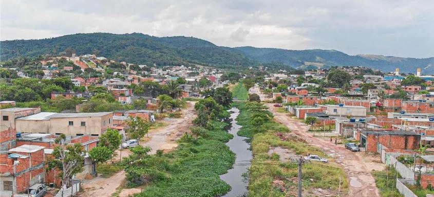 Ação da Prefeitura nos rios e bueiros visa evitar enchentes e alagamentos - Foto: Divulgação / Prefeitura do Rio Ação da Prefeitura nos rios e bueiros visa evitar enchentes e alagamentos