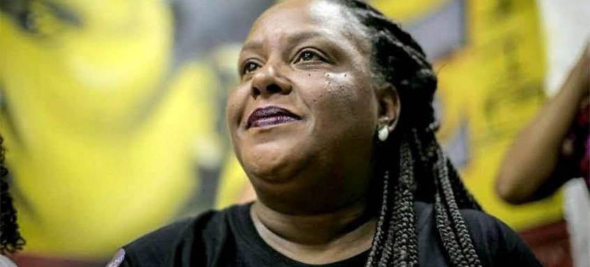A medida estabelece que a mulher em situação de violência diga A medida estabelece que a mulher em situação de violência diga