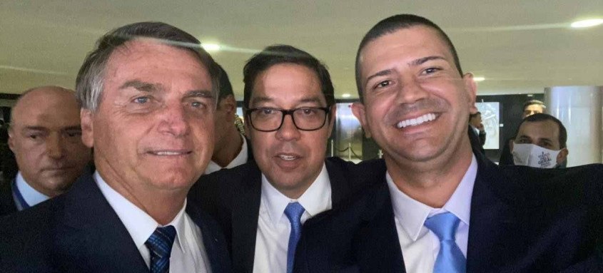 Bolsonaro, Altineu Cortes e Douglas Ruas, que tem viajado à capital federal em busca de recursos e parcerias
