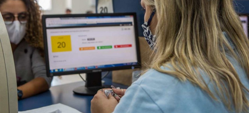 Agendamentos para os serviços emergenciais de habilitação e identificação civil serão feitos exclusivamente pelo site do Detran - Foto: Moskow/Governo do Rio Agendamentos para os serviços emergenciais de habilitação e identificação civil serão feitos exclusivamente pelo site do Detran